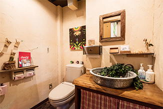 「[移転前] HAIR & BEAUTY CLOVER」の内観/外観