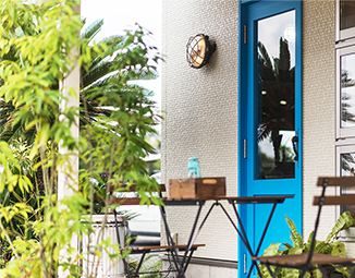 HAIR & BEAUTY CLOVER